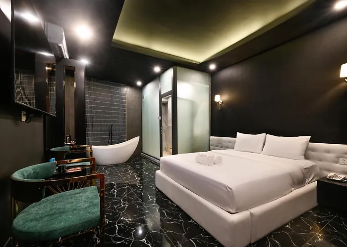 Hanh Phuc Hotel