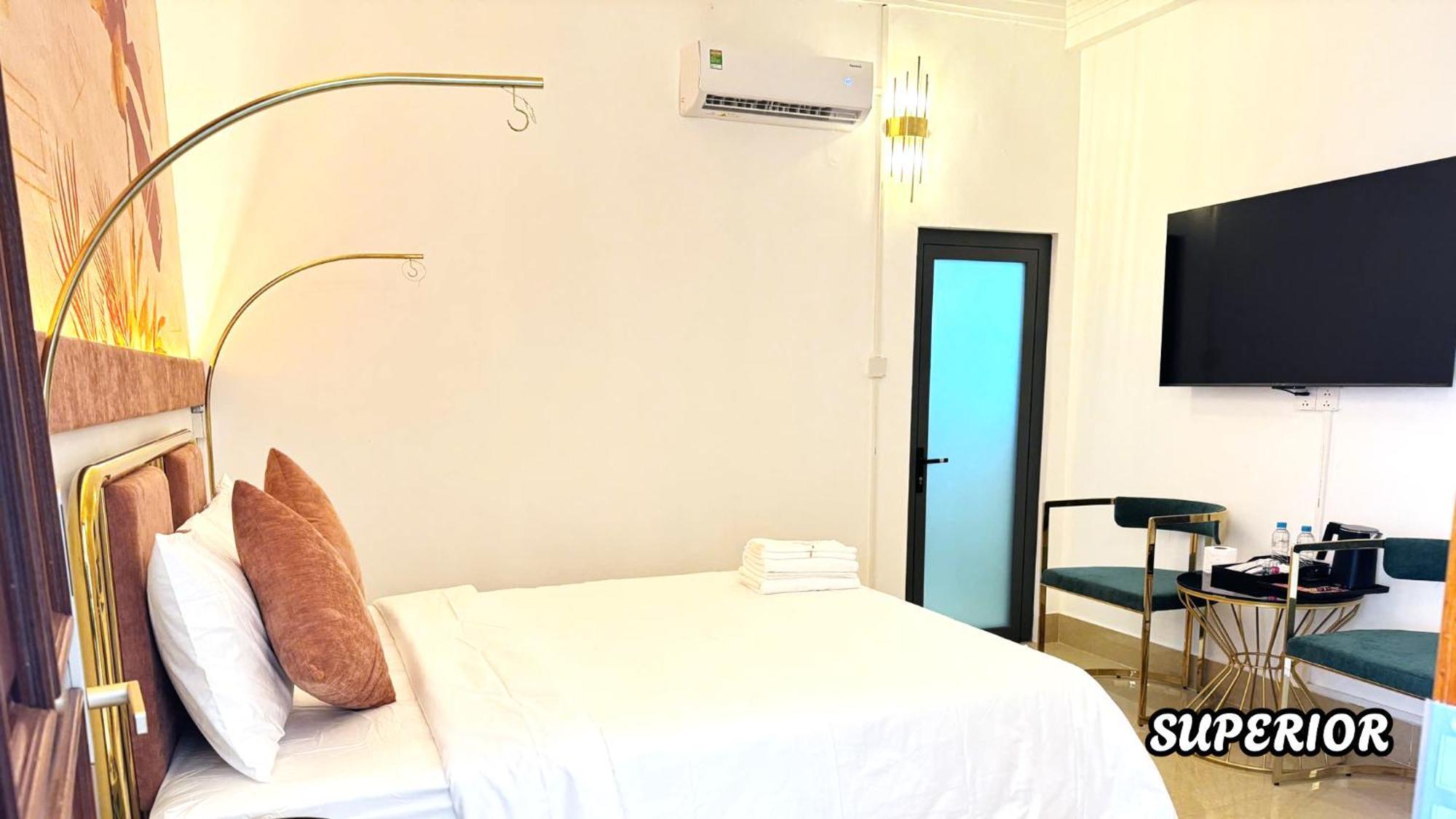 Hanh Phuc Hotel
